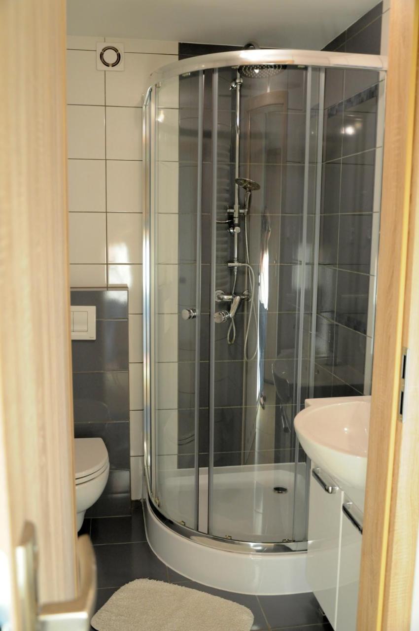 Gosciniec Kaszubski Homestay Białogóra Exteriör bild