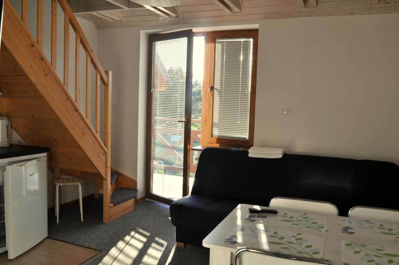 Gosciniec Kaszubski Homestay Białogóra Exteriör bild
