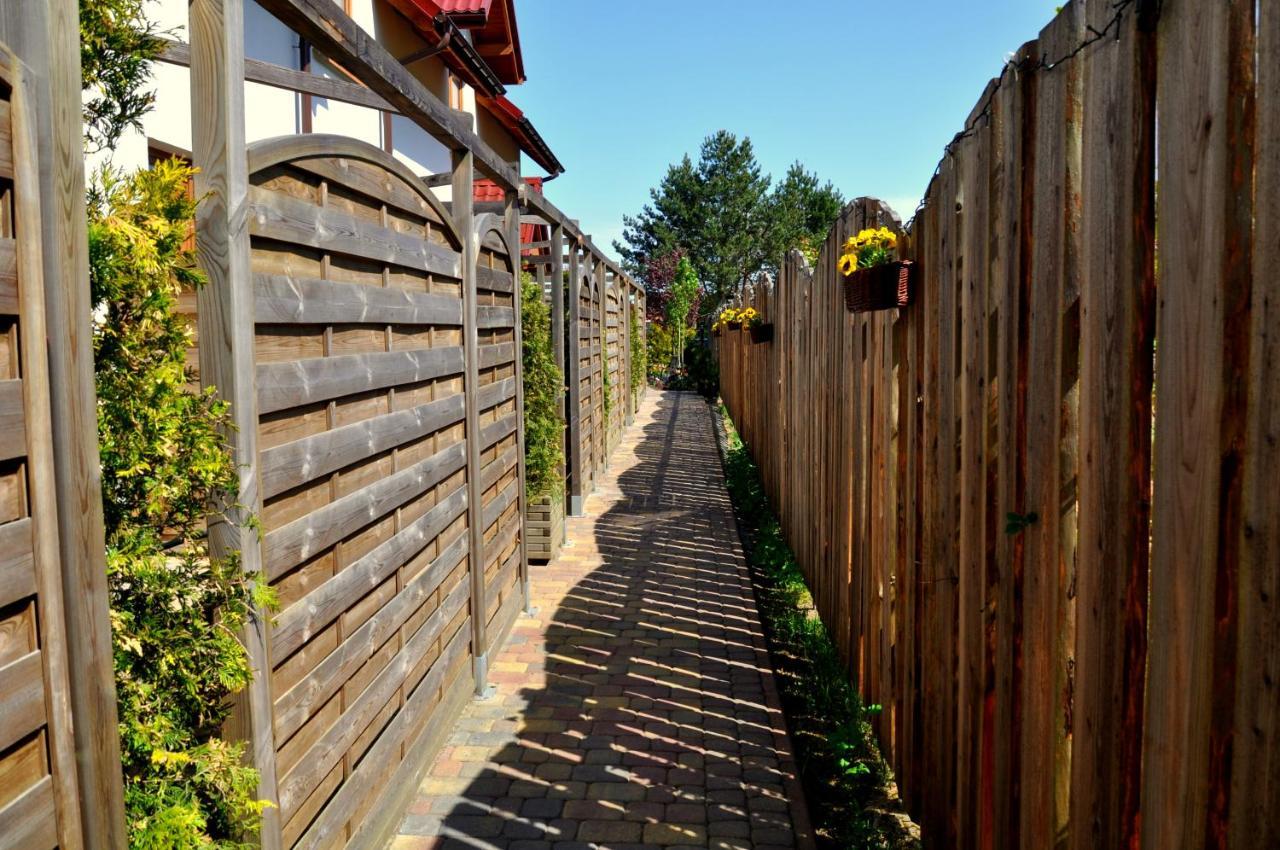 Gosciniec Kaszubski Homestay Białogóra Exteriör bild